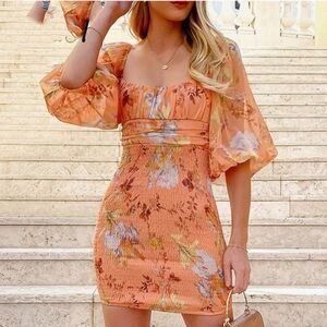 NWT Selfie Leslie dress